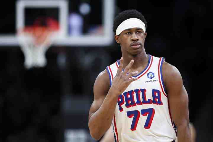 埃奇库姆:代表巴哈马征战奥运会的优先级高于NBA夺冠